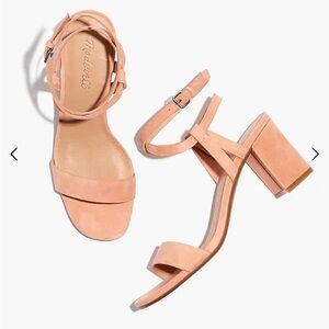 Madewell The Loli Ankle-strap Sandal in Suede: Clay color